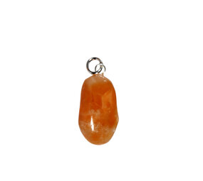 Calciet (donker oranje) hanger met zilveren oogje Calciet (donker oranje) hanger met zilveren oogje