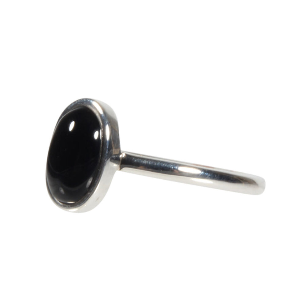 Zilveren ring onyx maat 18 1/2 | ovaal 10 x 7 mm