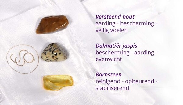 Zilveren hanger geborgen & veilig voelen 8 mm kralen Zilveren hanger geborgen & veilig voelen 8 mm kralen