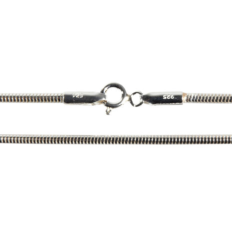 Zilveren ketting slang 60 cm 2 mm dik Zilveren ketting slang 60 cm 2 mm dik