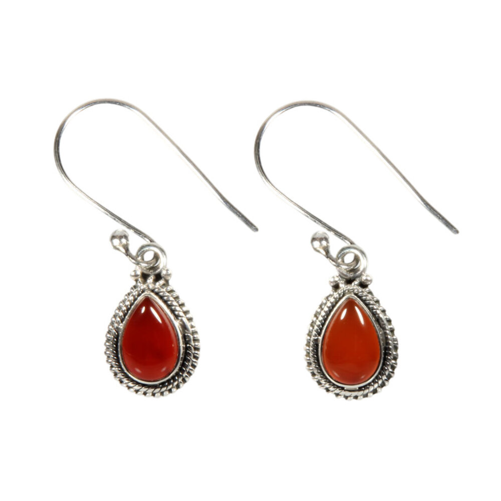 Zilveren oorbellen carneool | druppel ribbelrand