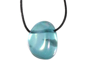 Aqua aura hanger getrommeld doorboord Aqua aura hanger getrommeld doorboord