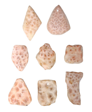 Natroliet hanger doorboord