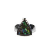 Zilveren ring ammoliet maat 18 1/2 | driehoek  1,5 x 1,3 cm Zilveren ring ammoliet maat 18 1/2 | driehoek  1,5 x 1,3 cm