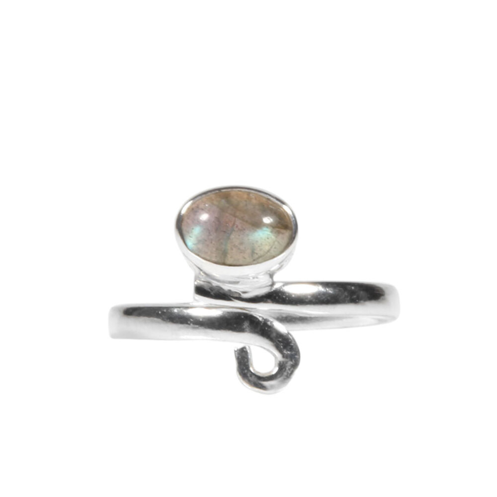 Zilveren ring labradoriet maat 17 | ovaal krul 8 x 6 mm