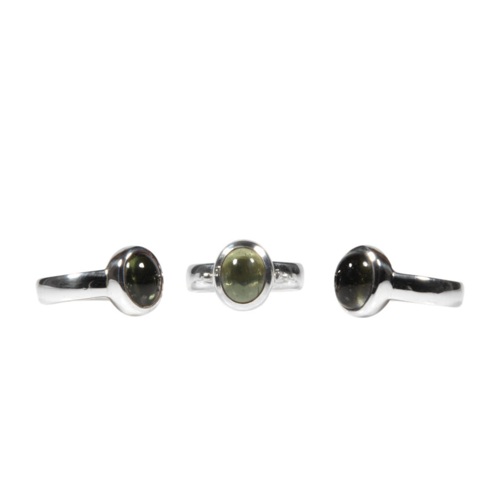 Zilveren ring moldaviet maat 17 | ovaal 9 x 7 mm Zilveren ring moldaviet maat 17 | ovaal 9 x 7 mm