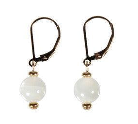 Gold filled oorbellen maansteen rond 8 mm Gold filled oorbellen maansteen rond 8 mm