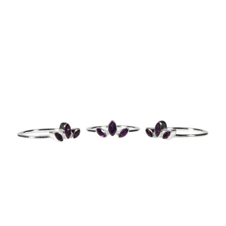 Zilveren ring amethist maat 18 | 3 markies geslepen stenen Zilveren ring amethist maat 18 | 3 markies geslepen stenen
