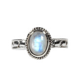 Zilveren ring maansteen (regenboog) maat 19 1/2 | ovaal ribbelrand Zilveren ring maansteen (regenboog) maat 19 1/2 | ovaal ribbelrand