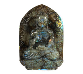 Labradoriet Boeddha 16,6 x 11,4 x 4 cm | 980 gram Labradoriet Boeddha 16,6 x 11,4 x 4 cm | 980 gram