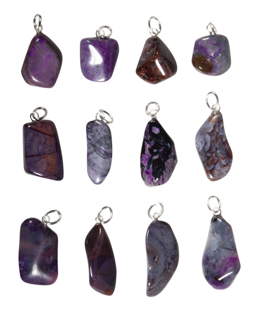 Sugiliet hanger met zilveren oogje Sugiliet hanger met zilveren oogje