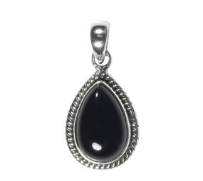 Zilveren hanger onyx | druppel ribbelrand 1,2 x 0,8 cm Zilveren hanger onyx | druppel ribbelrand 1,2 x 0,8 cm