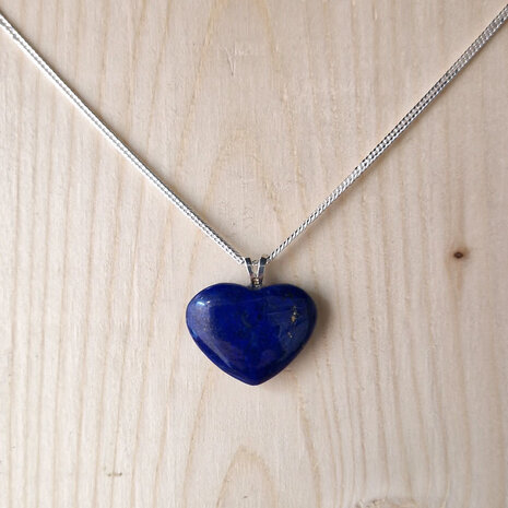 Zilveren hanger lapis lazuli hart A-kwaliteit 2 - 2,5 cm Zilveren hanger lapis lazuli hart A-kwaliteit 2 - 2,5 cm