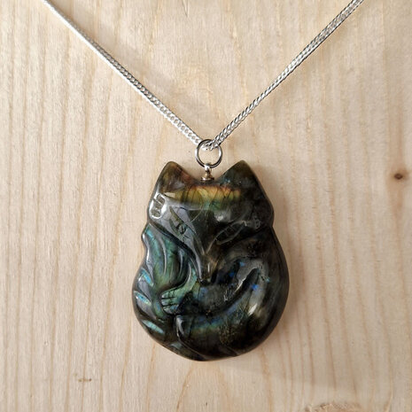 Labradoriet hanger vos | 4,2 x 3,2 cm Labradoriet hanger vos | 4,2 x 3,2 cm