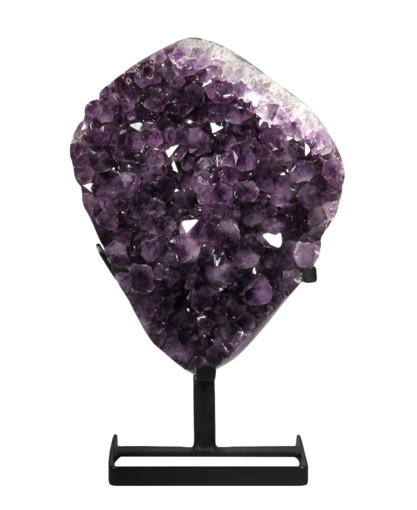 Amethist cluster op standaard 31,5 x 26 x 7 cm | 8970 gram Amethist cluster op standaard 31,5 x 26 x 7 cm | 8970 gram