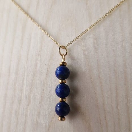 Gold filled hanger lapis lazuli A-kwaliteit | 3 bolletjes Gold filled hanger lapis lazuli A-kwaliteit | 3 bolletjes
