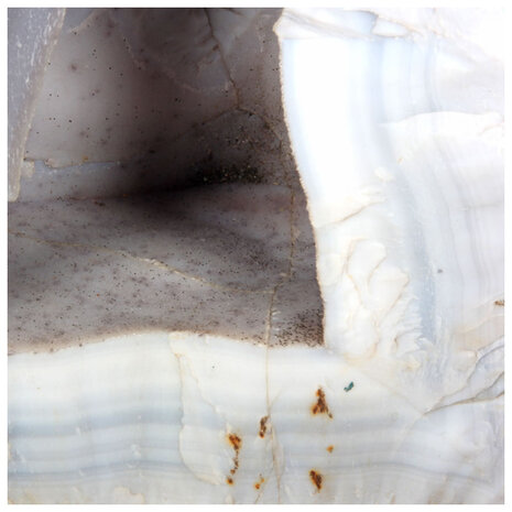 Chalcedoon ruw 27 x 26 x 14,5 cm | 13,9 kg Chalcedoon ruw 27 x 26 x 14,5 cm | 13,9 kg