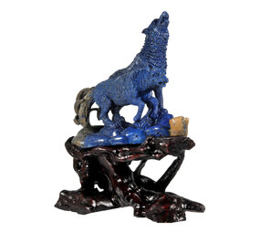 Lapis lazuli wolven op houten standaard 20,5 x 9 x 18 cm | 1629 gram Lapis lazuli wolven op houten standaard 20,5 x 9 x 18 cm | 1629 gram
