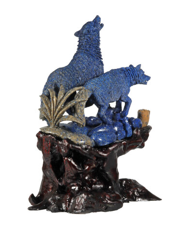 Lapis lazuli wolven op houten standaard 20,5 x 9 x 18 cm | 1629 gram Lapis lazuli wolven op houten standaard 20,5 x 9 x 18 cm | 1629 gram