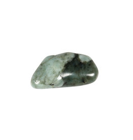 Smaragd steen getrommeld 5 - 10 gram