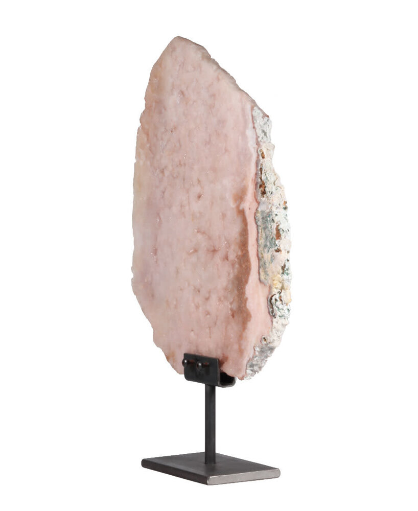 Amethist (roze) op standaard 32 x 27 x 1,5 cm | 3019 gram Amethist (roze) op standaard 32 x 27 x 1,5 cm | 3019 gram