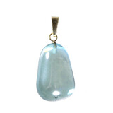 Aqua aura hanger met 14k gouden oogje Aqua aura hanger met 14k gouden oogje
