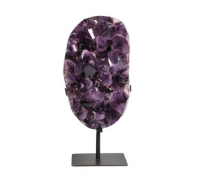 Amethist cluster 23 x 14 x 9,5 cm / 6080 gram | op standaard Amethist cluster 23 x 14 x 9,5 cm / 6080 gram | op standaard