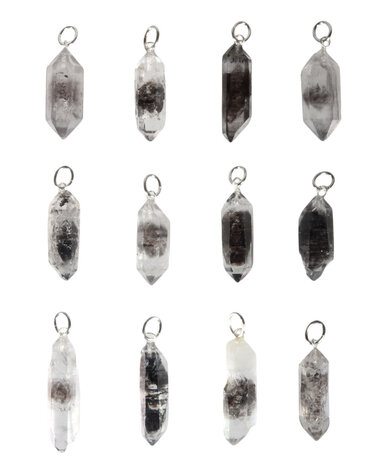 Tibetaanse zwarte kwarts hanger kristal met zilveren oogje Tibetaanse zwarte kwarts hanger kristal met zilveren oogje