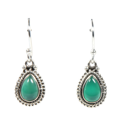 Zilveren oorbellen onyx (groen) | druppel ribbelrand Zilveren oorbellen onyx (groen) | druppel ribbelrand