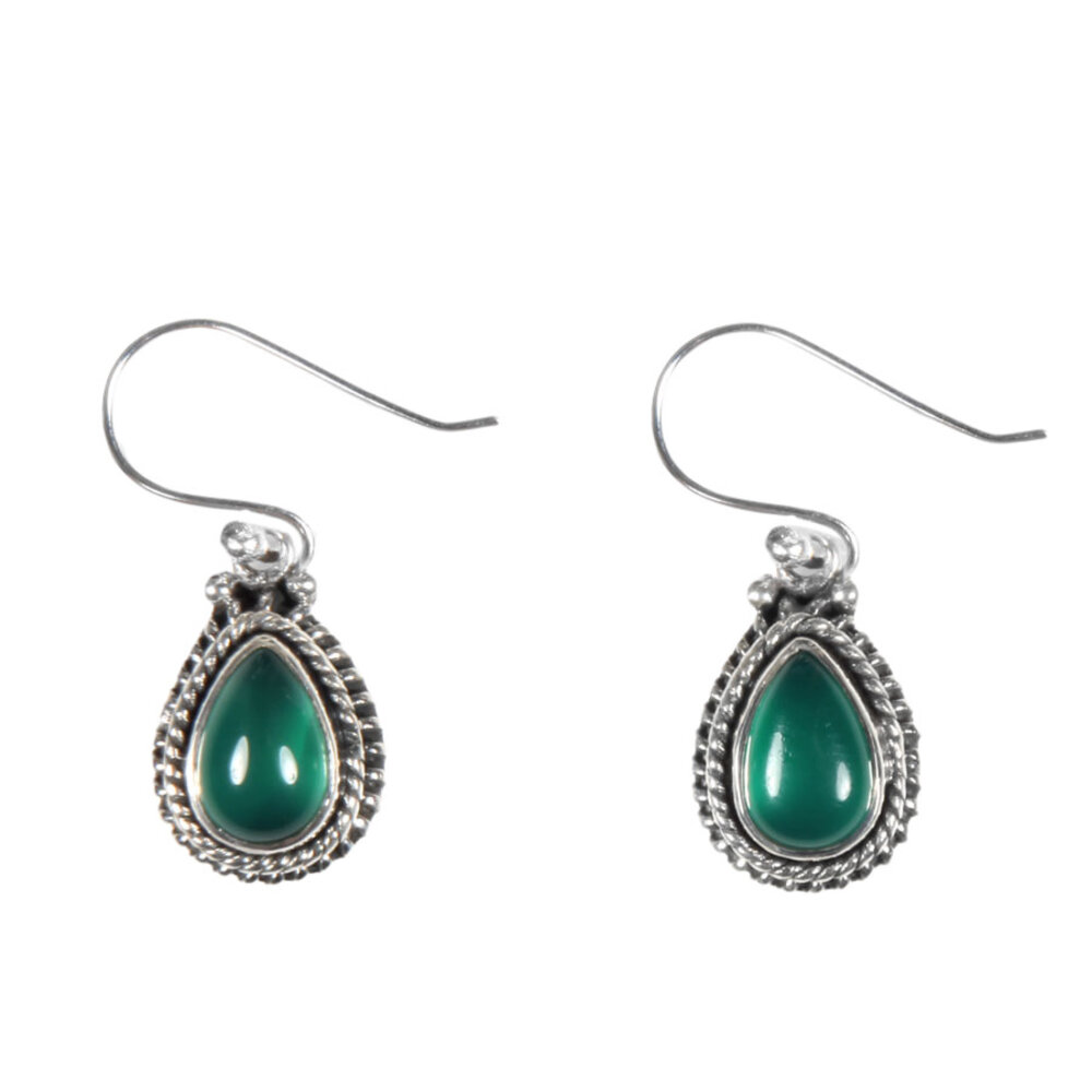 Zilveren oorbellen onyx (groen) | druppel ribbelrand Zilveren oorbellen onyx (groen) | druppel ribbelrand