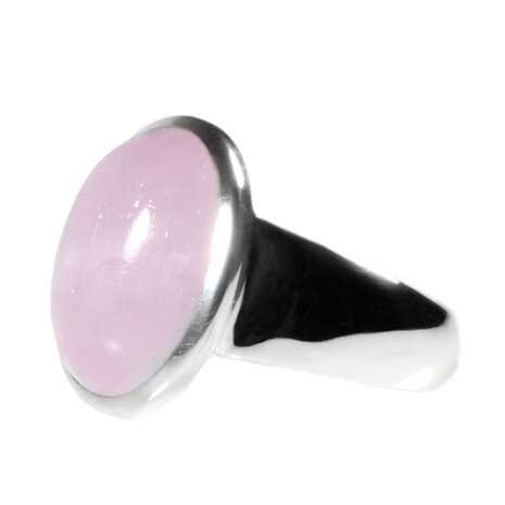 Zilveren ring kunziet maat 19 | ovaal 1,5 x 1,1 cm Zilveren ring kunziet maat 19 | ovaal 1,5 x 1,1 cm