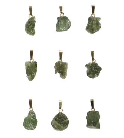 Moldaviet hanger ruw met 14k gouden oogje | 0,8 - 1,5 gram Moldaviet hanger ruw met 14k gouden oogje | 0,8 - 1,5 gram