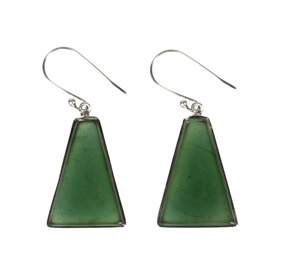 Zilveren oorbellen jade | trapezium 2,5 x 1,8 cm Zilveren oorbellen jade | trapezium 2,5 x 1,8 cm