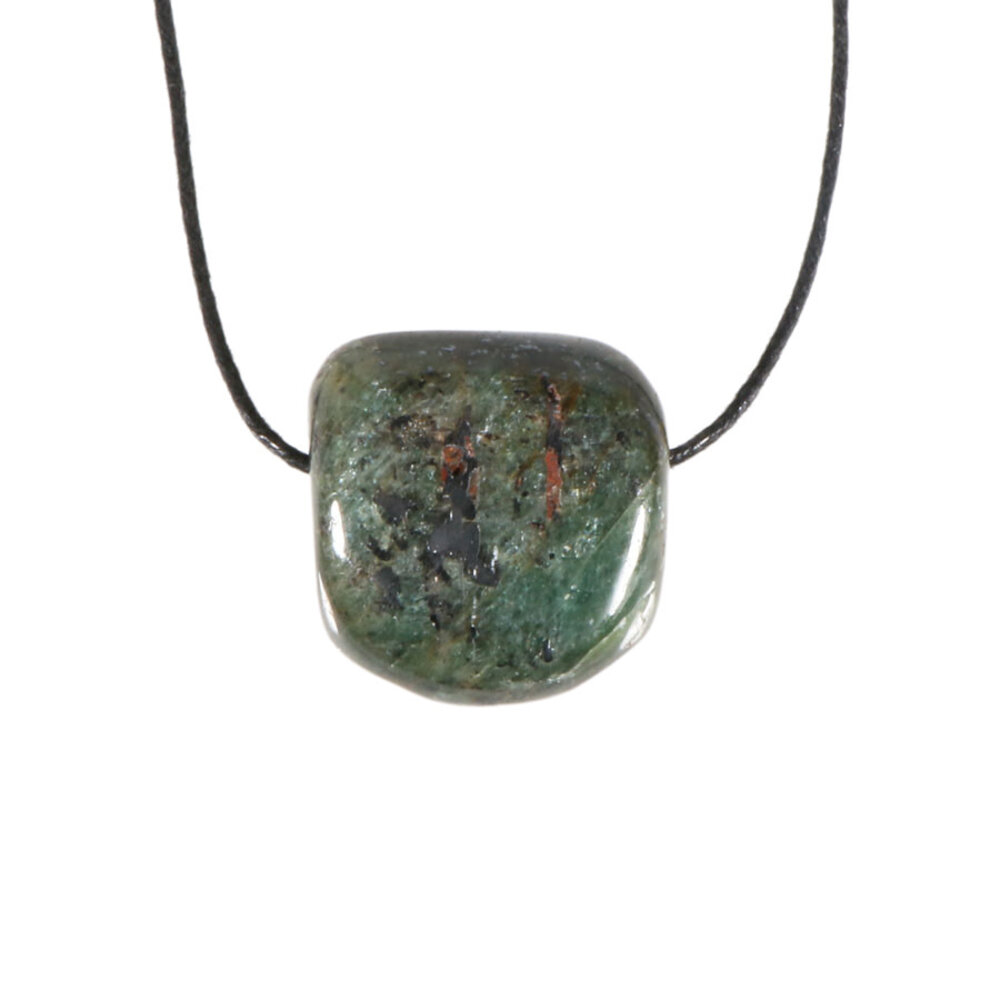 Kyaniet (groen) hanger doorboord Kyaniet (groen) hanger doorboord