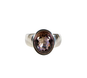 Zilveren ring ametrien maat 18,5 | ovaal facet 1,4 x 1,2 cm Zilveren ring ametrien maat 18,5 | ovaal facet 1,4 x 1,2 cm