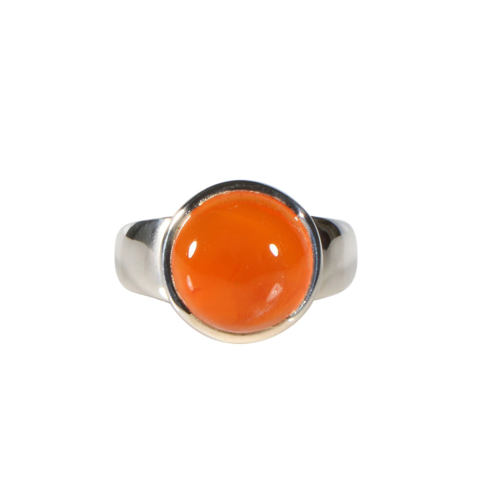 Zilveren ring carneool maat 18 | rond 1,2 cm Zilveren ring carneool maat 18 | rond 1,2 cm