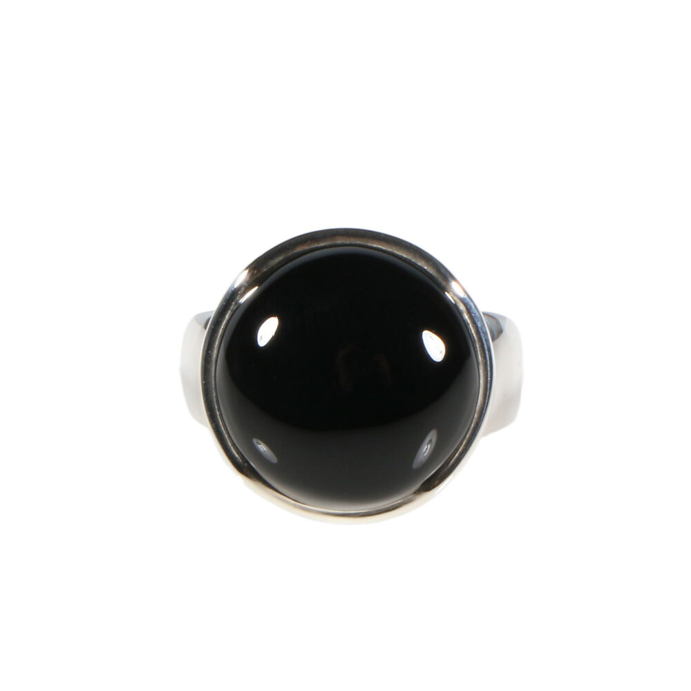 Zilveren ring onyx maat 17 1/2 | rond 1,6 cm Zilveren ring onyx maat 17 1/2 | rond 1,6 cm
