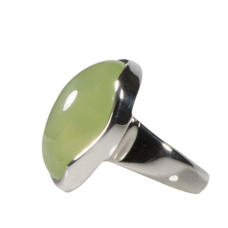 Zilveren ring prehniet maat 17 | ovaal 2,1 x 1,7 cm Zilveren ring prehniet maat 17 | ovaal 2,1 x 1,7 cm