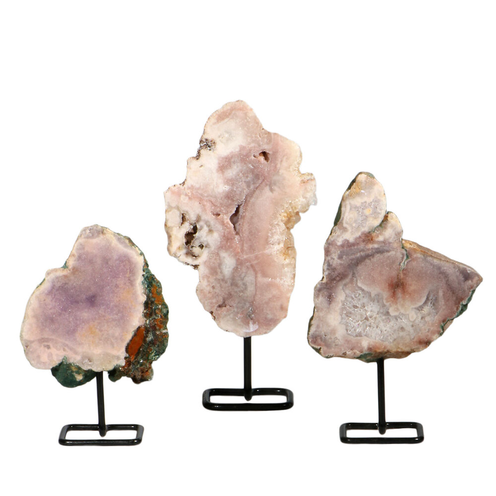 Amethist (roze) op standaard | 300 - 500 gram Amethist (roze) op standaard | 300 - 500 gram