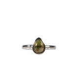 Zilveren ring toermalijn (geel/groen) maat 17 | druppel 8 x 6 mm