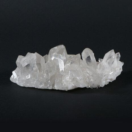 Bergkristal (Arkansas) cluster 15 x 10 x 5 cm | 492 gram Bergkristal (Arkansas) cluster 15 x 10 x 5 cm | 492 gram