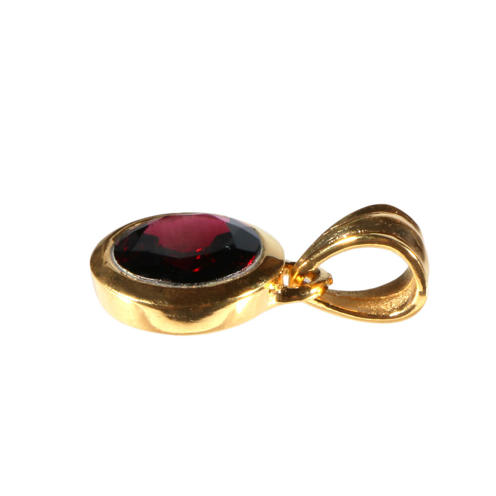 Gold filled hanger granaat | rond facet 10 mm Gold filled hanger granaat | rond facet 10 mm