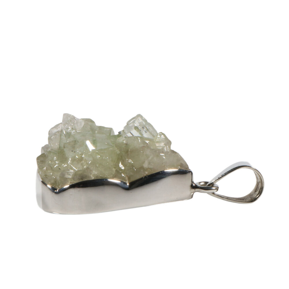 Zilveren hanger apofylliet (groen) | druppel ruw 2,9 x 2,5 cm Zilveren hanger apofylliet (groen) | druppel ruw 2,9 x 2,5 cm