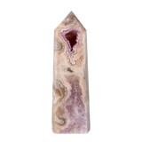 Amethist (roze) met mosagaat (roze/rood) punt geslepen 17 x 5,5 x 4,5 cm | 701 gram Amethist (roze) met mosagaat (roze/rood) punt geslepen 17 x 5,5 x 4,5 cm | 701 gram