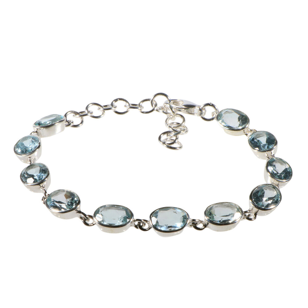Zilveren armband topaas (blauw) ovaal facet 8 x 6 mm Zilveren armband topaas (blauw) ovaal facet 8 x 6 mm