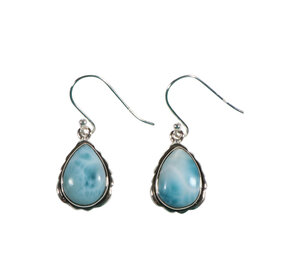 Zilveren oorbellen larimar | druppel 1,4 x 1 cm Zilveren oorbellen larimar | druppel 1,4 x 1 cm