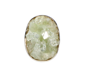 Zilveren ring apofylliet (groen) maat 18 1/2 (verstelbaar) | ruw 2,9 x 2,3 cm Zilveren ring apofylliet (groen) maat 18 1/2 (verstelbaar) | ruw 2,9 x 2,3 cm