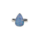 Zilveren ring opaal (Australië) doublet maat 18 1/2 (verstelbaar) | druppel 1,5 x 1 cm Zilveren ring opaal (Australië) doublet maat 18 1/2 (verstelbaar) | druppel 1,5 x 1 cm