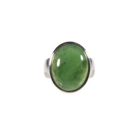 Zilveren ring jade maat 17 | ovaal 1,8 x 1,4 cm Zilveren ring jade maat 17 | ovaal 1,8 x 1,4 cm