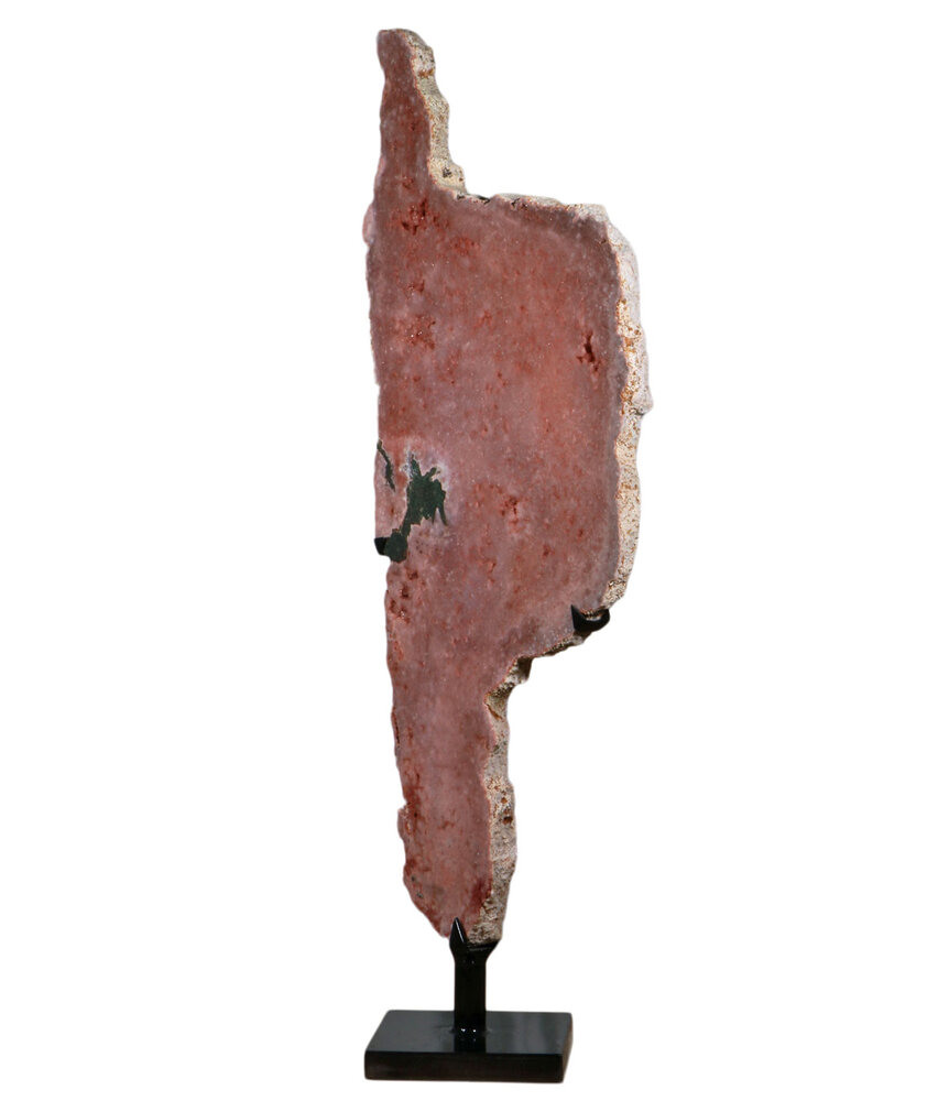 Amethist (roze) op standaard 72 x 35 x 2,5 cm | 8560 gram Amethist (roze) op standaard 72 x 35 x 2,5 cm | 8560 gram